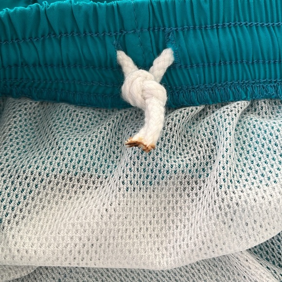 Brand new Orvis men’s Short L Made in USA 100% Mylon - Picture 7 of 13